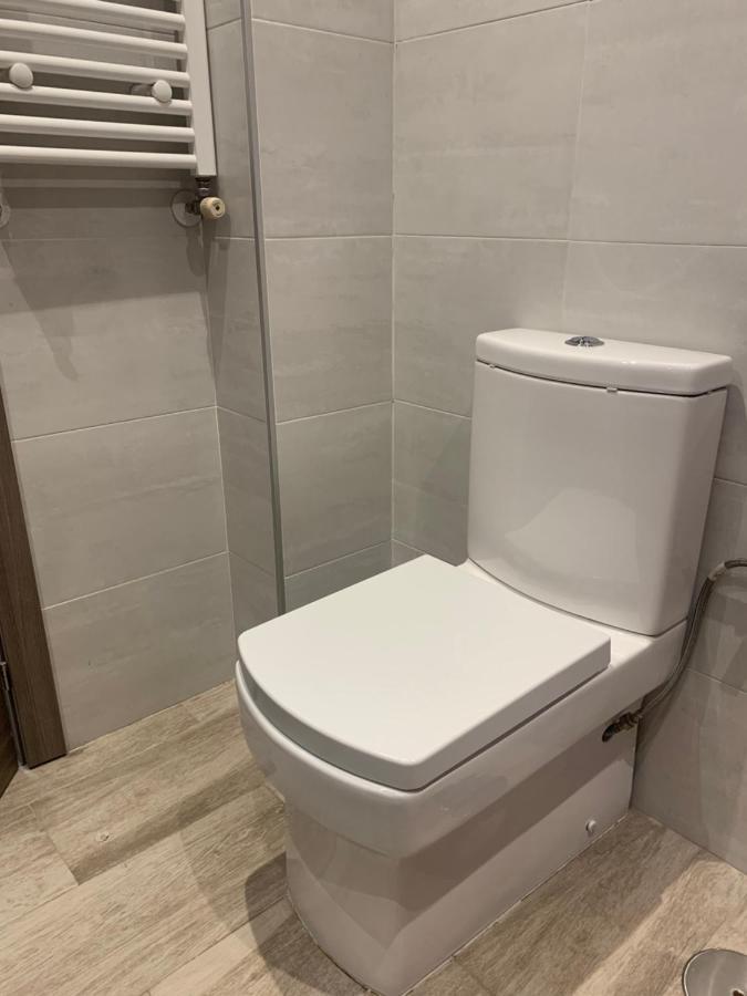 Apartamento Deluxe, 4 Habitaciones, Parking Мадрид Экстерьер фото