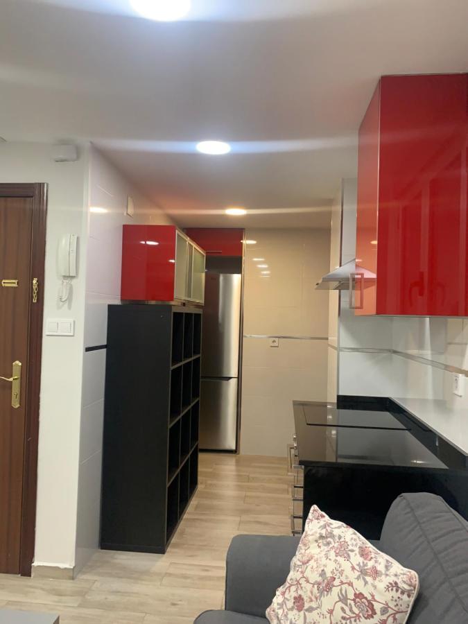 Apartamento Deluxe, 4 Habitaciones, Parking Мадрид Экстерьер фото